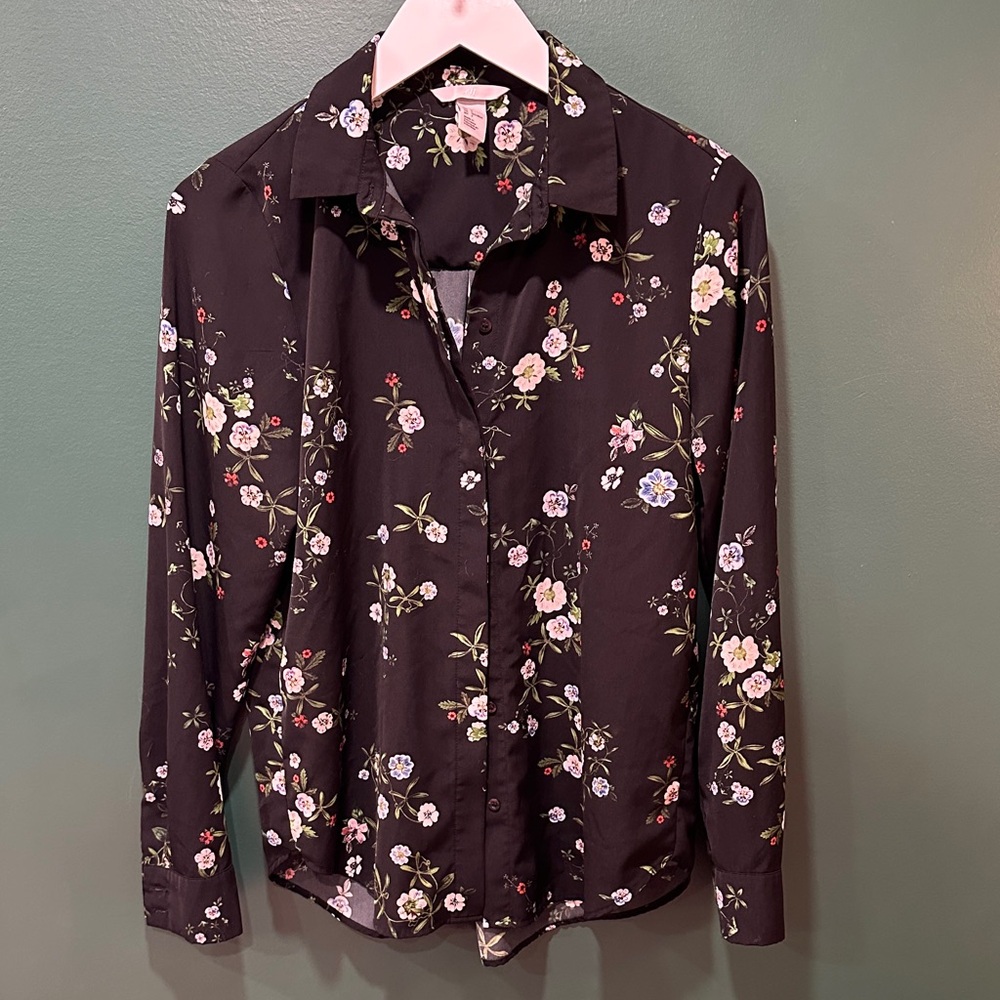 H&M Black Floral Blouse